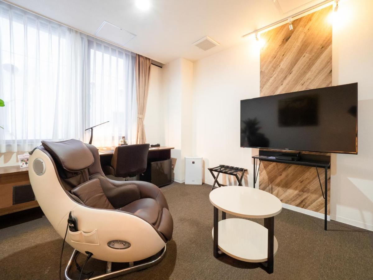 Hotel Tohkai Atsugi Exteriör bild