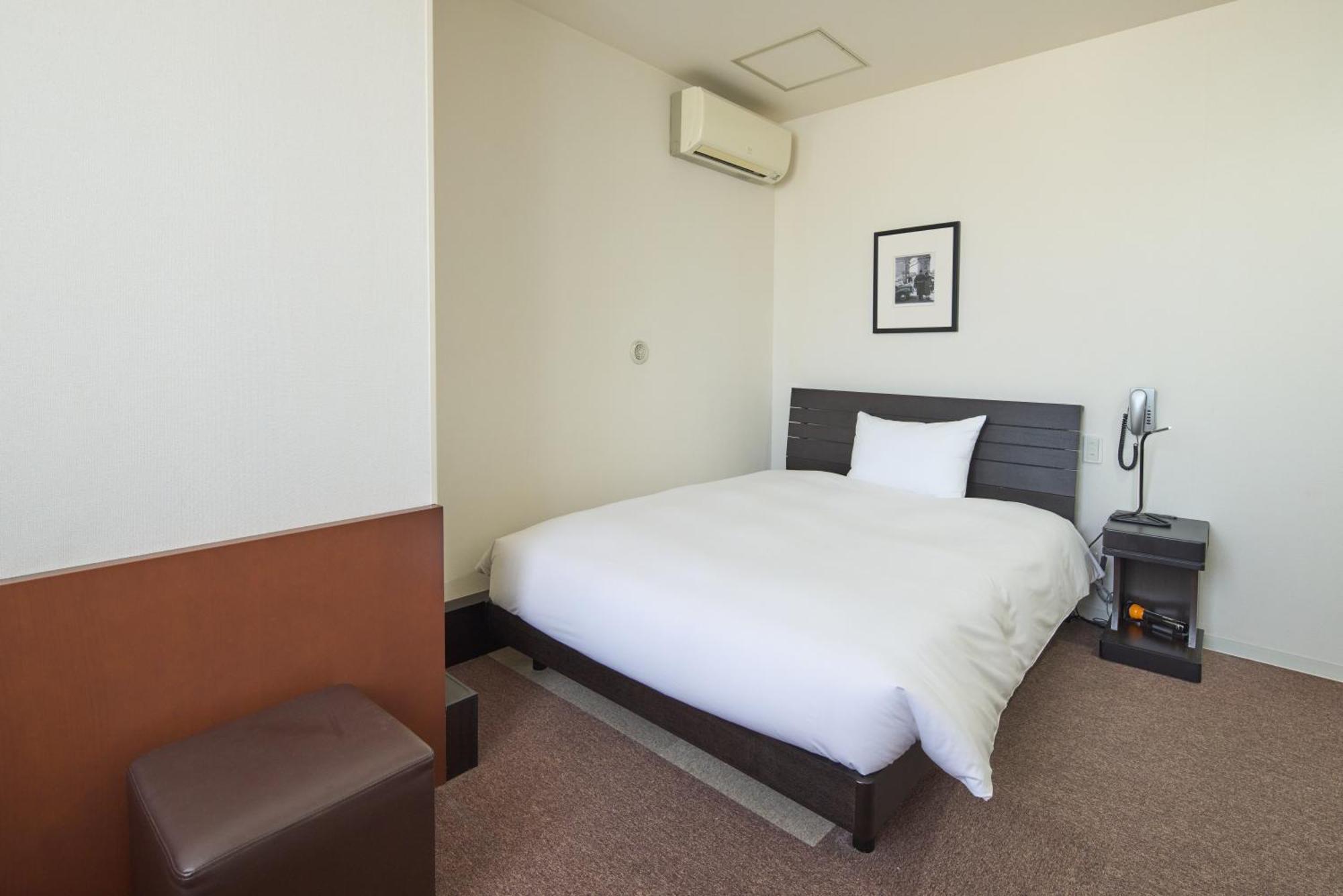 Hotel Tohkai Atsugi Exteriör bild