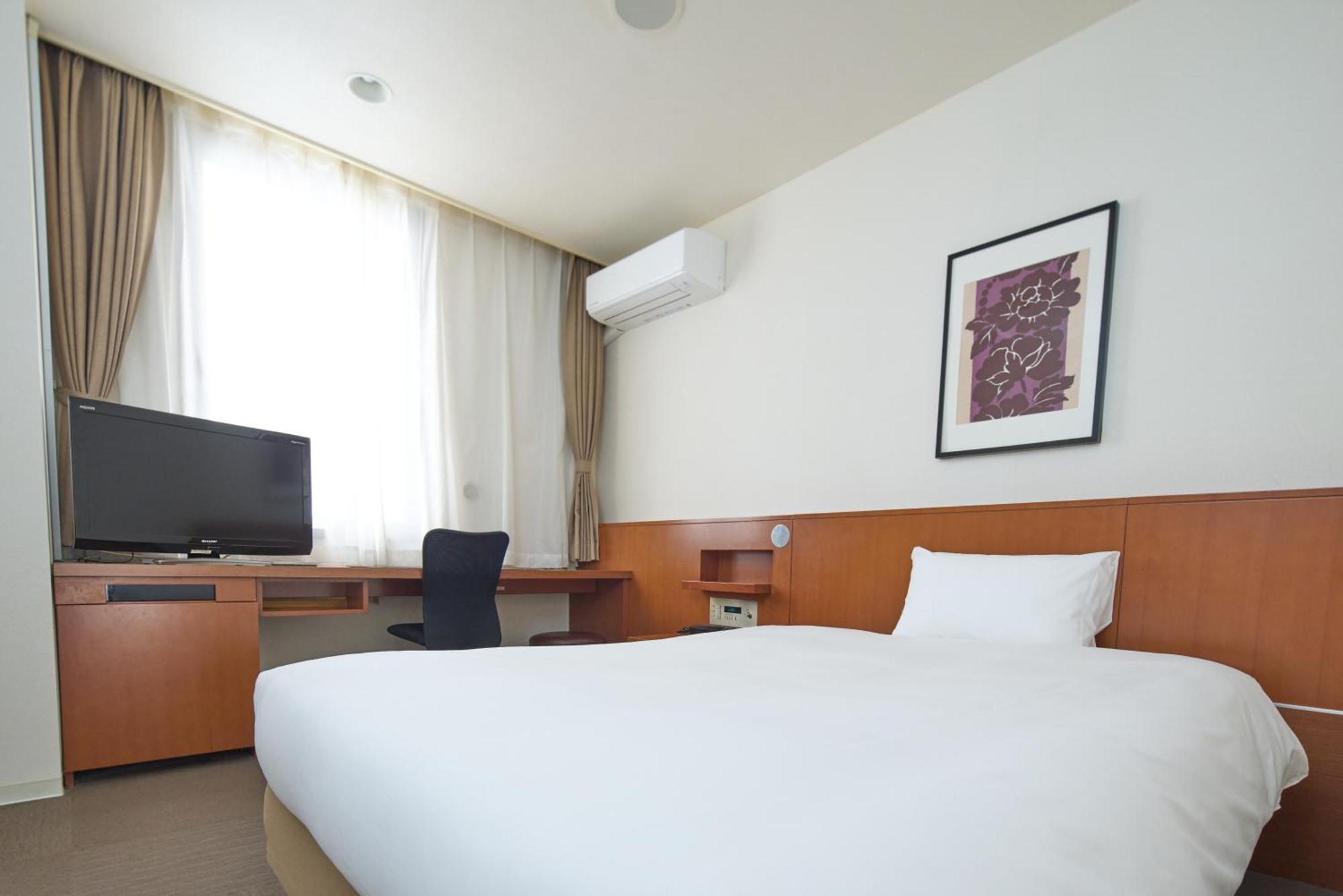 Hotel Tohkai Atsugi Exteriör bild