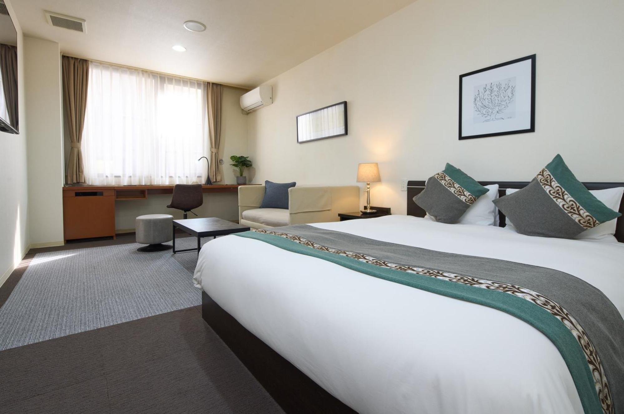 Hotel Tohkai Atsugi Exteriör bild