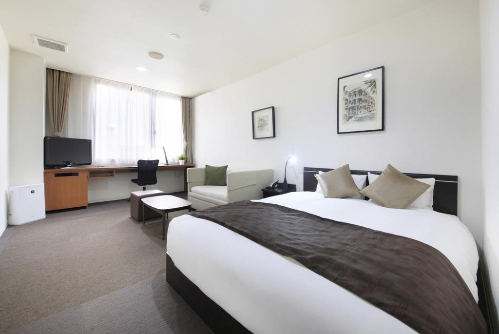 Hotel Tohkai Atsugi Exteriör bild
