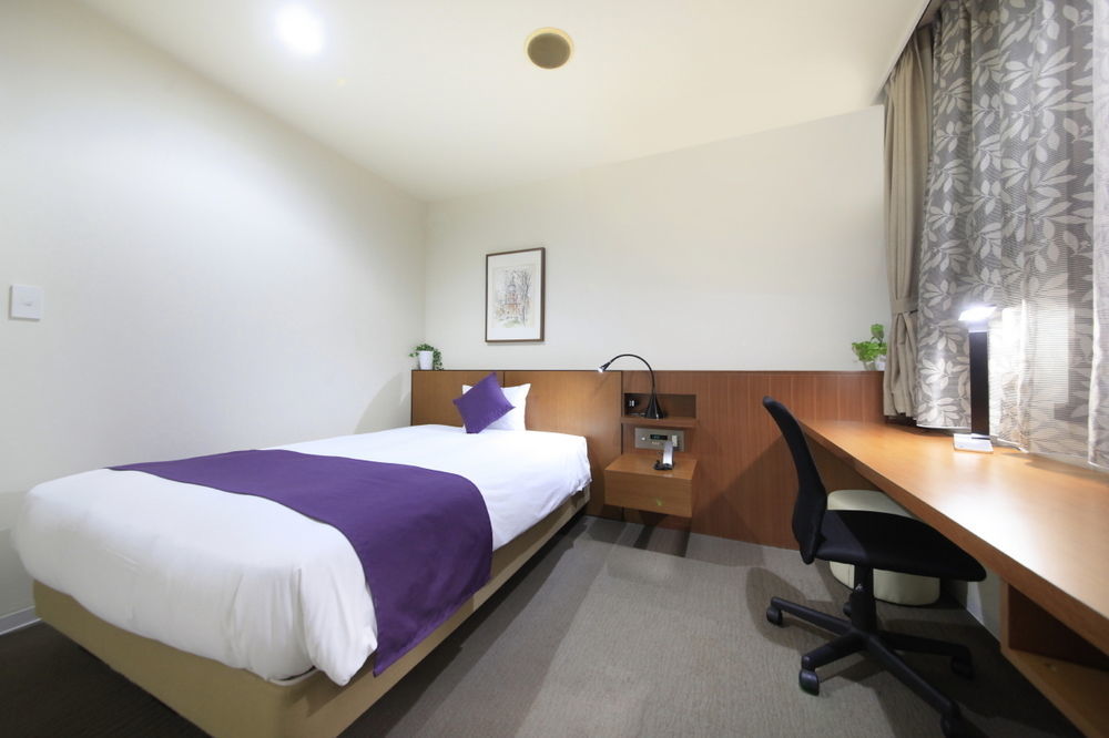 Hotel Tohkai Atsugi Exteriör bild