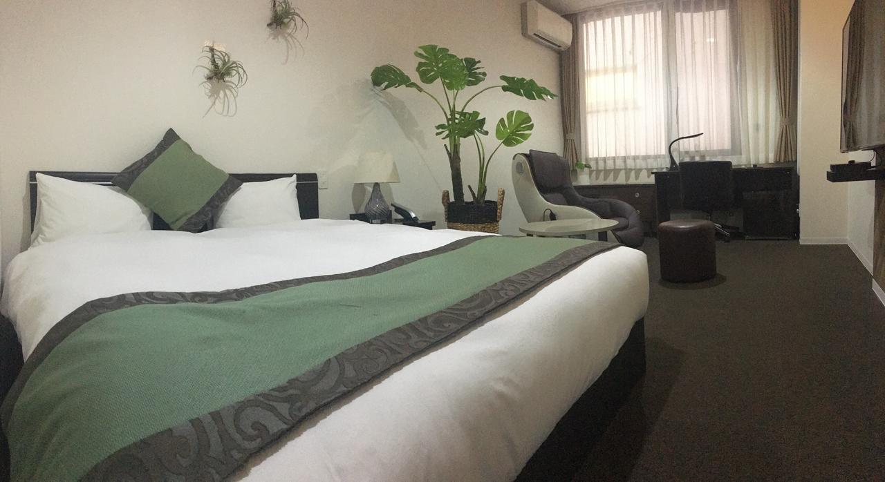 Hotel Tohkai Atsugi Exteriör bild